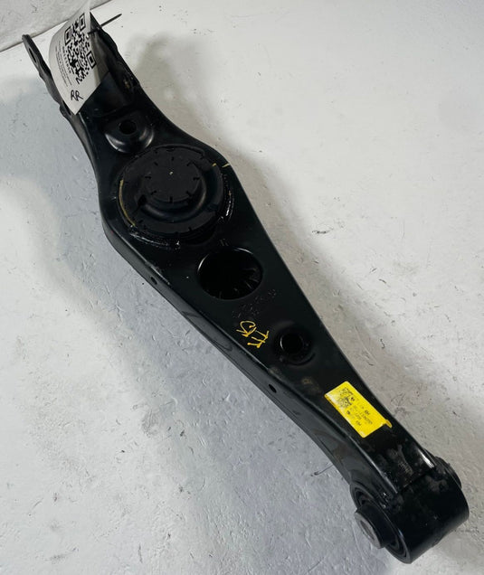 2020-2025 HYUNDAI PALISADE REAR RIGHT SIDE LOWER CONTROL ARM SPRING PERCH 111858