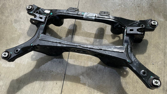 22-26 HYUNDAI TUCSON AWD REAR SUSPENSION SUBFRAME CROSSMEMBER CRADLE 2.5L 110232