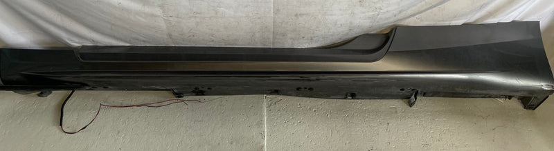 Load image into Gallery viewer, 2017-2022 INFINITI Q60 RIGHT SIDE ROCKER PANEL SKIRT MOLDING GRAY (KAD) # 112534
