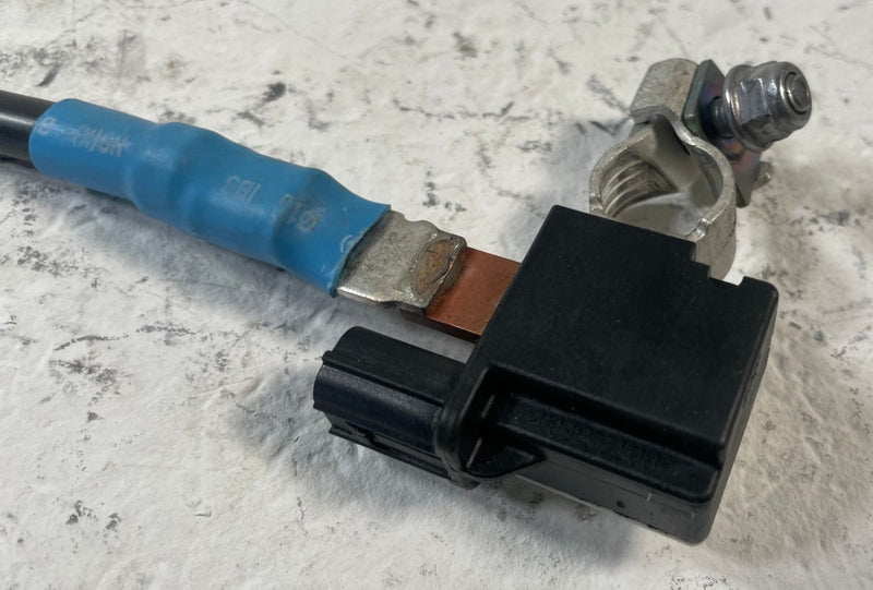 Load image into Gallery viewer, 2025 - 2026 HYUNDAI IONIQ 5 NEGATIVE BATTERY TERMINAL CABLE W/ SENSOR # 110437
