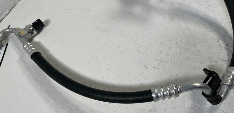 Load image into Gallery viewer, 23-26 HYUNDAI IONIQ 5 RWD AC AIR CONDITIONING DISCHARGE HOSE PIPE TUBE # 109134
