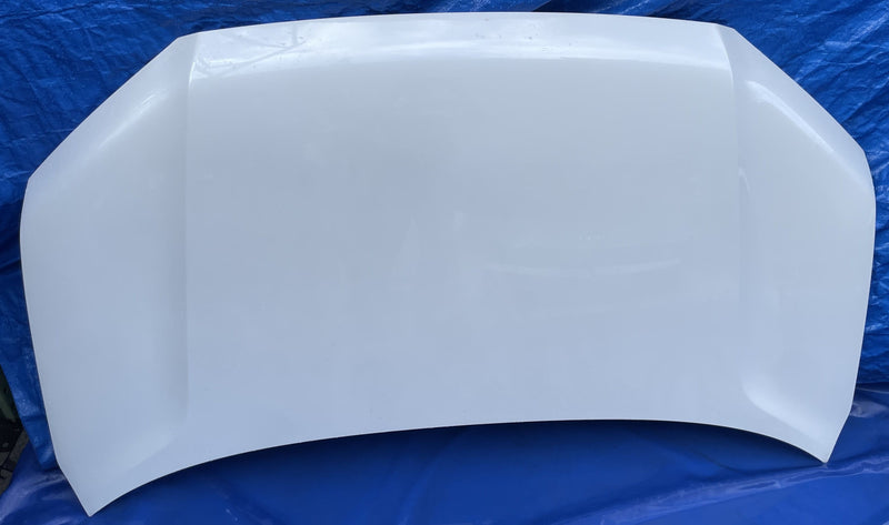 Load image into Gallery viewer, HONDA PASSPORT FRONT HOOD BONNET COVER PANEL WHITE (NH883P) 2022-2025 # 107879
