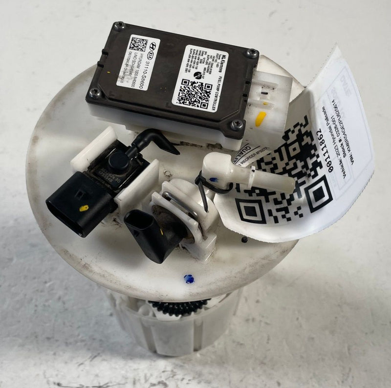Load image into Gallery viewer, 2020 - 2025 HYUNDAI PALISADE FUEL GAS TANK PUMP SENDING UNIT ASSEMBLY # 111862
