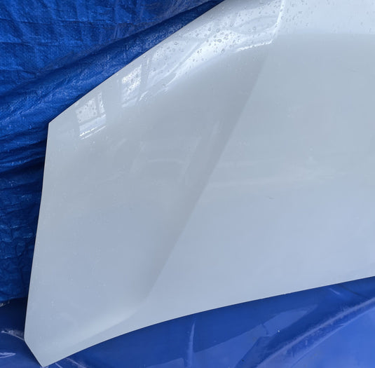 HONDA PASSPORT FRONT HOOD BONNET COVER PANEL WHITE (NH883P) 2022-2025