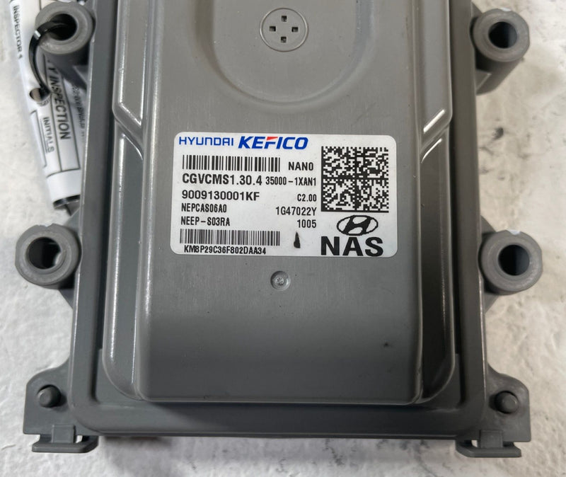 Load image into Gallery viewer, 2025-2026 HYUNDAI IONIQ 5 VEHICLE CHARGE MANAGEMENT SYSTEMS VCMS MODULE # 110435
