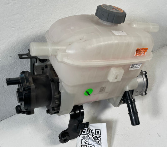 2023-26 HYUNDAI IONIQ 5 6 RWD RADIATOR EXPANSION TANK RESERVOIR W/ PUMP