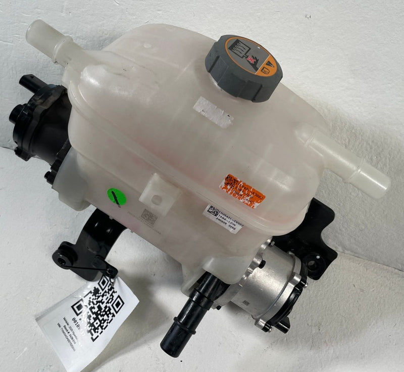Load image into Gallery viewer, 2023-26 HYUNDAI IONIQ 5 6 RWD RADIATOR EXPANSION TANK RESERVOIR W/ PUMP # 109137
