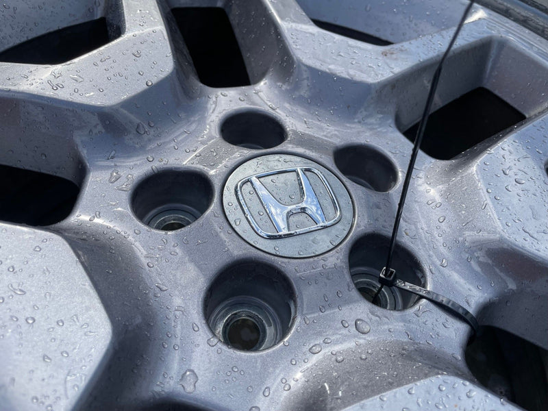 Load image into Gallery viewer, HONDA PASSPORT EX-L 20X8.5J 5 SPOKE WHEEL RIM W/TIRE (ONLY#1) 3.5L 22-23 #107885
