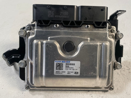 2025-26 HYUNDAI IONIQ 5 ENGINE & BODY CONTROL MODULE ECM BCM W/ KEY FOB