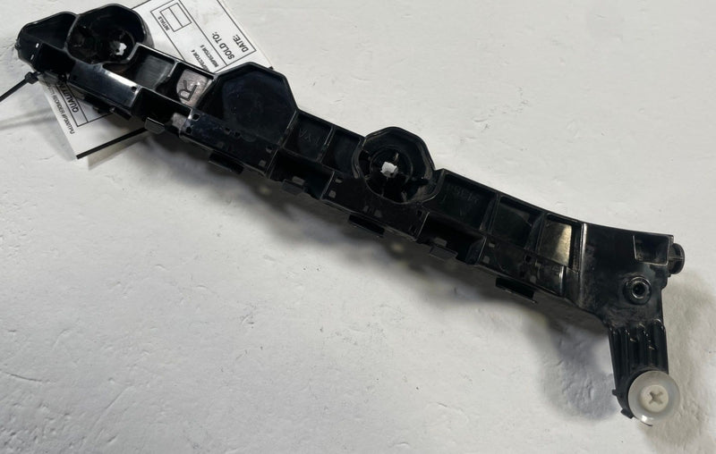 Load image into Gallery viewer, 22-26 ACURA MDX FRONT RIGHT PASSENGER SIDE BUMPER MOUNT SPACER BRACKET # 111892
