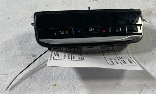 2019 - 2025 BMW 330I G20 REAR HVAC A/C CLIMATE CONTROL SWITCH