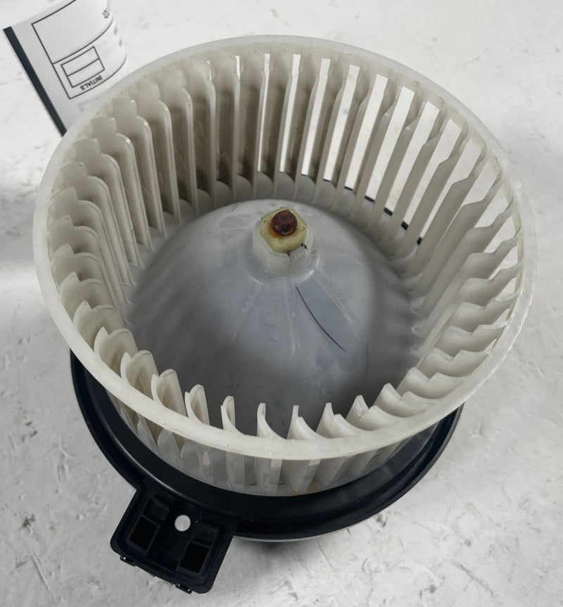 Load image into Gallery viewer, 2023 - 2025 MAZDA CX-50 A/C AIR CONDITIONER HEATER BLOWER FAN MOTOR # 113157
