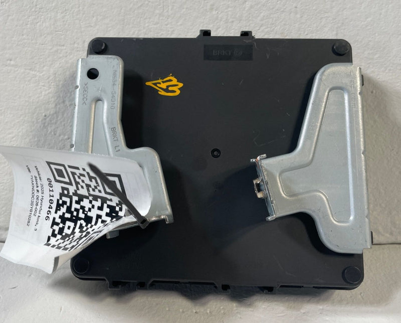 Load image into Gallery viewer, 2025-26 HYUNDAI IONIQ 5 ENGINE &amp; BODY CONTROL MODULE ECM BCM W/ KEY FOB # 110466
