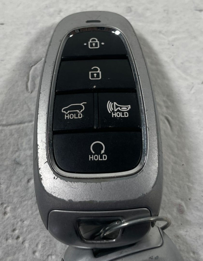 Load image into Gallery viewer, 23-25 HYUNDAI PALISADE ENGINE &amp; BODY CONTROL MODULE ECM BCM W/ KEY FOB # 107744
