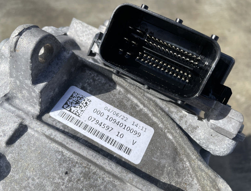 Load image into Gallery viewer, HONDA PASSPORT FWD 3.5L AUTO TRANSMISSION ASSEMBLY 43K MILES 2020-2022 # 107882

