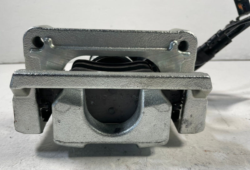 Load image into Gallery viewer, 2025-2026 HYUNDAI IONIQ 5 REAR RIGHT PASSENGER SIDE DISC BRAKE CALIPER # 109127
