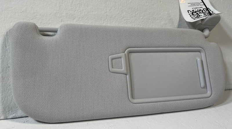Load image into Gallery viewer, 2025 - 2026 HYUNDAI IONIQ 5 FRONT RIGHT SIDE SUN VISOR SUNVISOR GRAY # 110413
