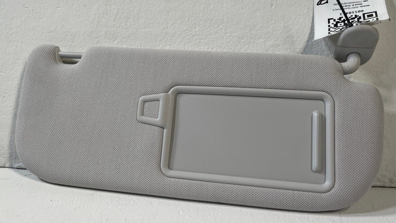 Load image into Gallery viewer, 2025 - 2026 HYUNDAI IONIQ 5 FRONT RIGHT SIDE SUN VISOR SUNVISOR GRAY # 110413
