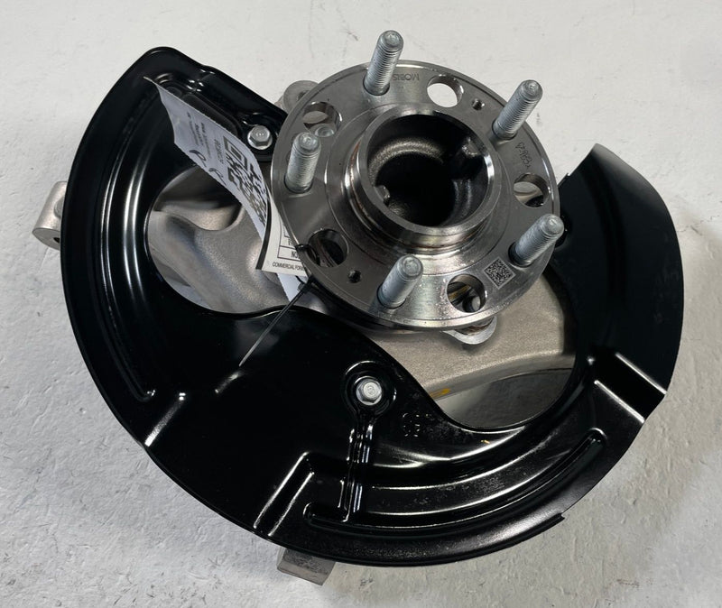 Load image into Gallery viewer, 2022 - 2026 HYUNDAI IONIQ 5 RWD REAR RIGHT SIDE SPINDLE KNUCKLE W/ HUB # 109129
