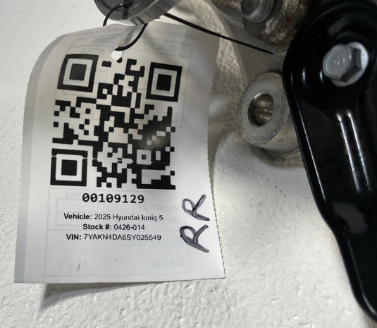 2022 - 2026 HYUNDAI IONIQ 5 RWD REAR RIGHT SIDE SPINDLE KNUCKLE W/ HUB