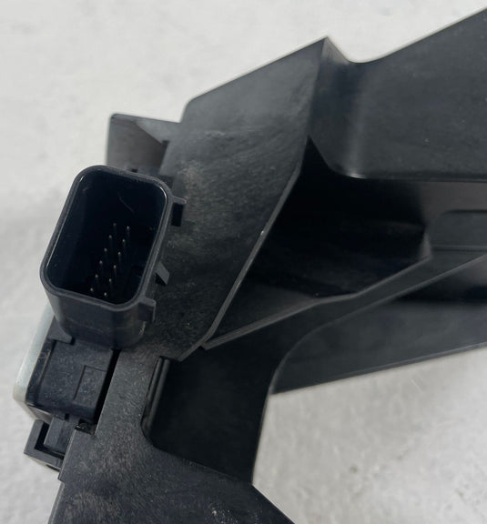 2021 - 2024 HYUNDAI PALISADE REAR LEFT BLIND SPOT RADAR MODULE SENSOR