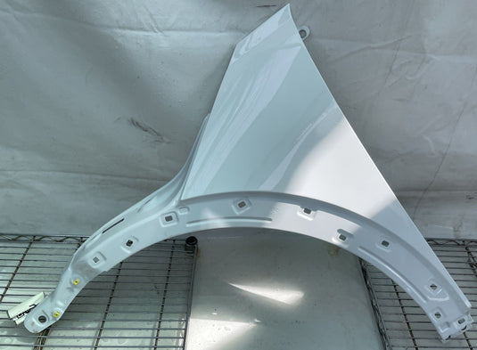 HYUNDAI IONIQ 5 FRONT LEFT DRIVER SIDE FENDER ASSEMBLY WHITE (SAW) 2025