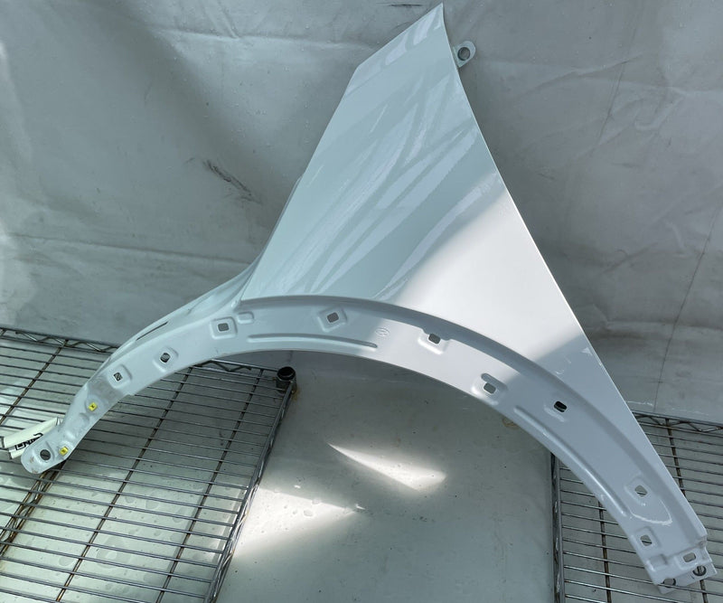 Load image into Gallery viewer, HYUNDAI IONIQ 5 FRONT LEFT DRIVER SIDE FENDER ASSEMBLY WHITE (SAW) 2025 # 112619
