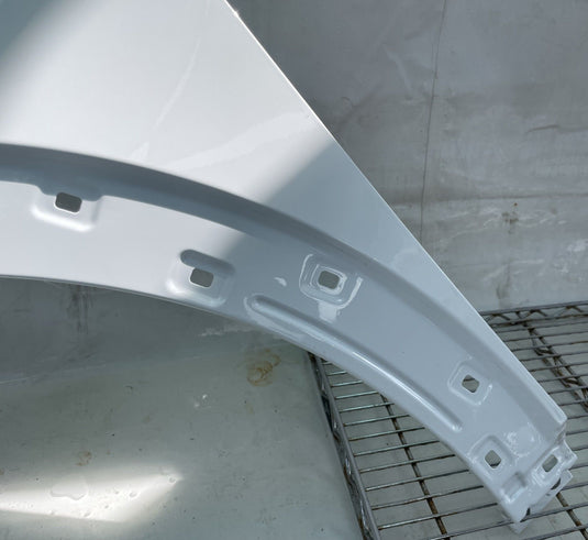 HYUNDAI IONIQ 5 FRONT LEFT DRIVER SIDE FENDER ASSEMBLY WHITE (SAW) 2025