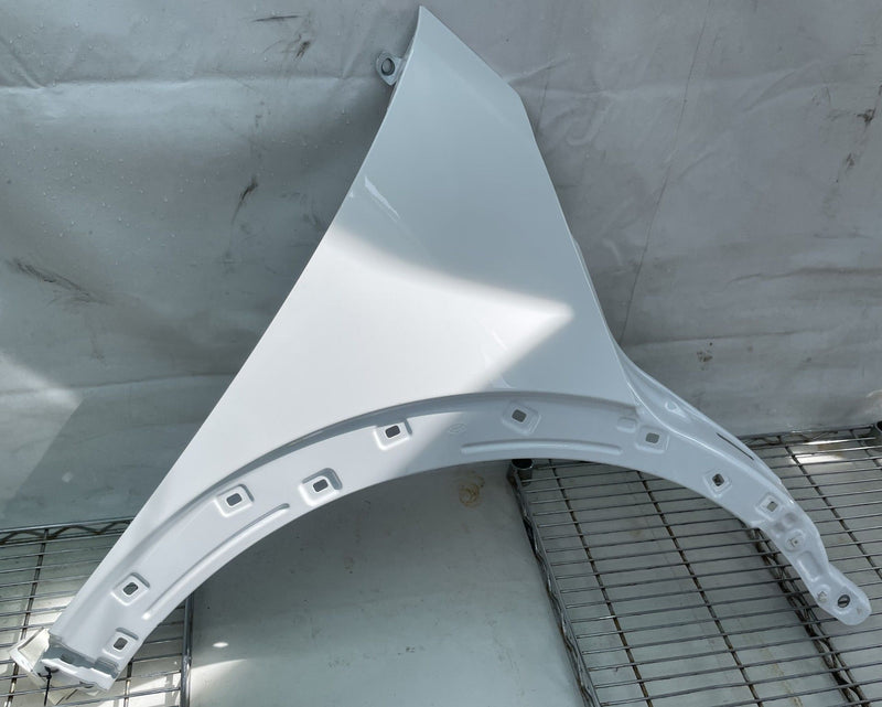 Load image into Gallery viewer, HYUNDAI IONIQ 5 FRONT RIGHT PASSENGER FENDER ASSEMBLY WHITE (SAW) 2025 # 112620
