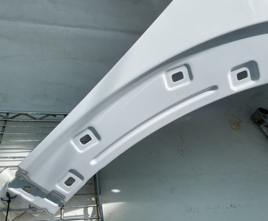 HYUNDAI IONIQ 5 FRONT RIGHT PASSENGER FENDER ASSEMBLY WHITE (SAW) 2025