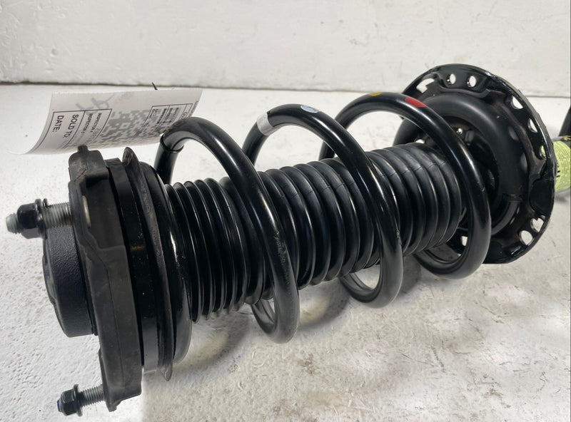Load image into Gallery viewer, 2023-2025 HYUNDAI PALISADE FRONT RIGHT SHOCK STRUT SPRING ABSORBER # 107905
