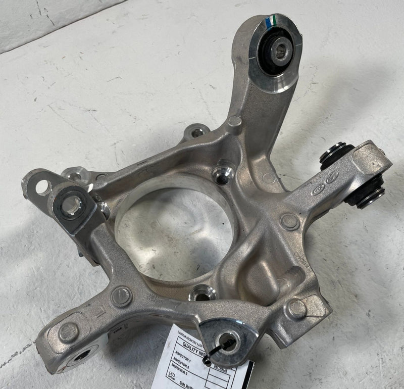Load image into Gallery viewer, 22-26 HYUNDAI IONIQ 5 6 REAR LEFT DRIVER SIDE WHEEL SPINDLE KNUCKLE HUB # 109115
