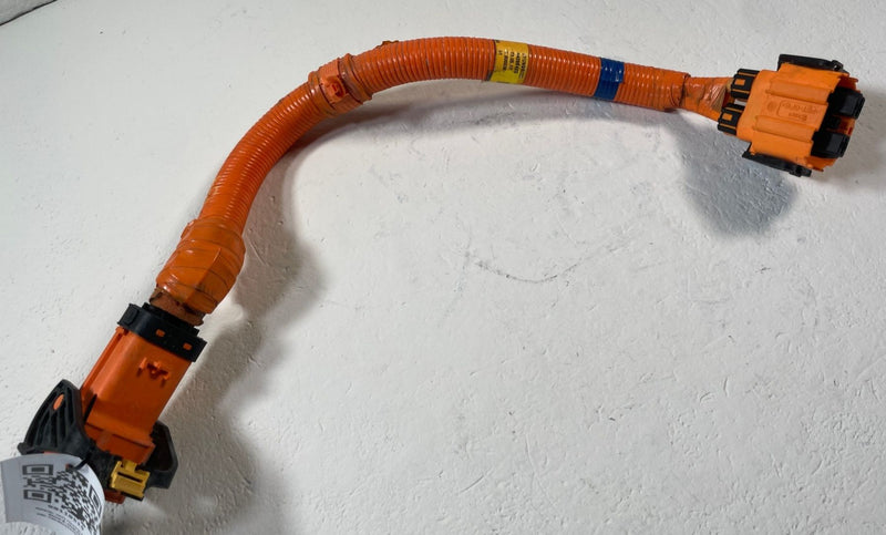 Load image into Gallery viewer, 2023 - 2024 HYUNDAI IONIQ 6 HIGH VOLTAGE BATTERY CABLE WIRE HARNESS # 110515
