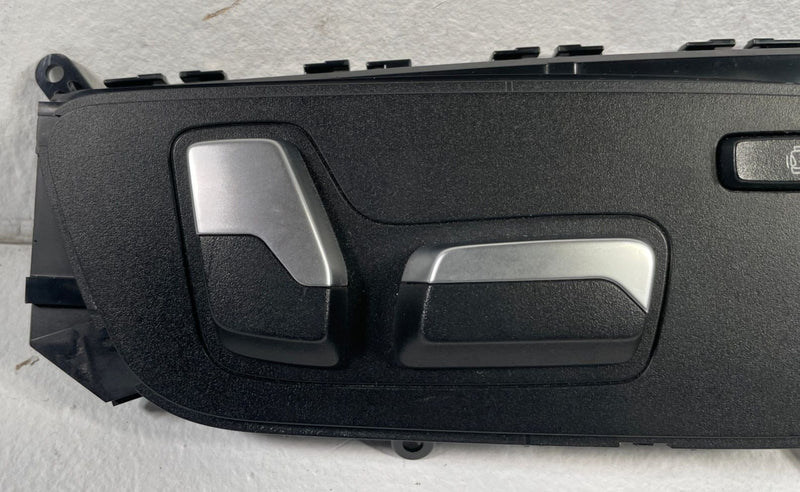 Load image into Gallery viewer, 2019-23 BMW 330I 230I G20 FRONT RIGHT PASSENGER SIDE SEAT CONTROL SWITCH #106271
