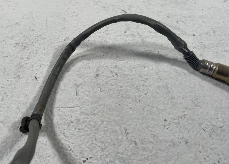 Load image into Gallery viewer, 20-25 HYUNDAI PALISADE FRONT RIGHT SIDE EXHAUST LAMBDA O2 OXYGEN SENSOR #107742
