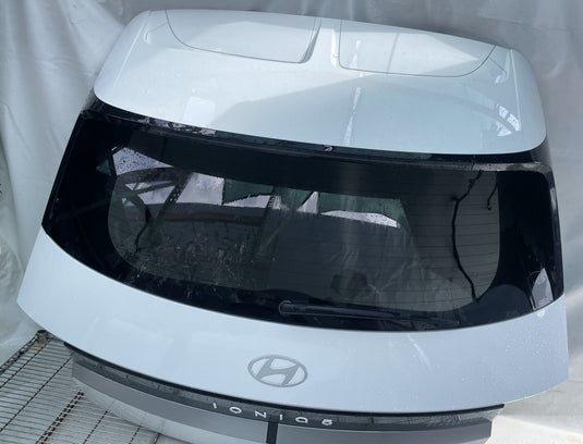 HYUNDAI IONIQ 5 TRUNK LID DECK TAIL GATE TAILGATE WHITE (SAW) 2025-2026