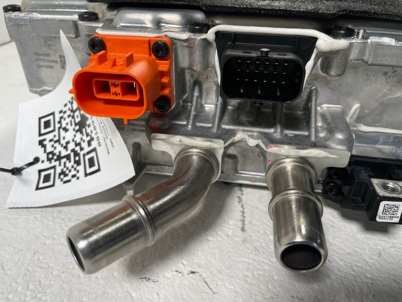 Load image into Gallery viewer, 2025 - 2026 HYUNDAI IONIQ 5 ICCU INTEGRATED CHARGING CONTROL MODULE UNIT #109147
