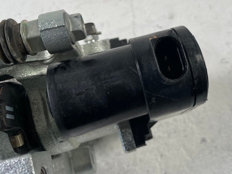 Load image into Gallery viewer, 2025 - 2026 HYUNDAI IONIQ 5 REAR LEFT DRIVER SIDE DISC BRAKE CALIPER # 109146
