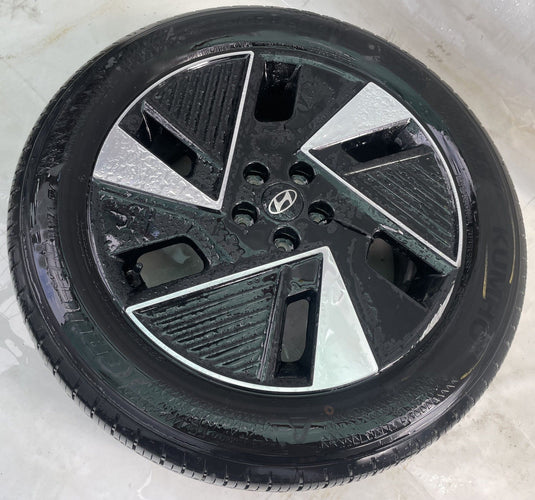 HYUNDAI IONIQ 5 19" 19X7-1/2 ALLOY WHEEL RIM W/ TIRE (ONLY#1) 2025-2026 # 112624