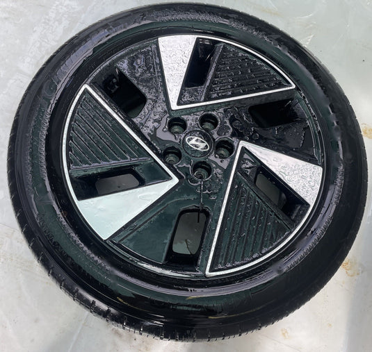 HYUNDAI IONIQ 5 19" 19X7-1/2 ALLOY WHEEL RIM W/ TIRE (ONLY#1) 2025-2026 # 112624