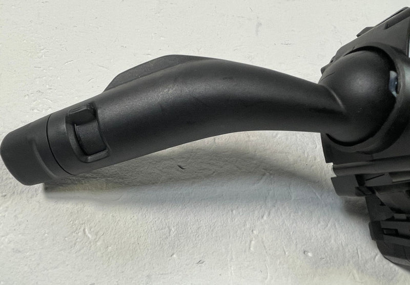 Load image into Gallery viewer, 2023-24 KIA SPORTAGE STEERING COLUMN WIPER TURN SIGNAL HEADLIGHT SWITCH # 109192
