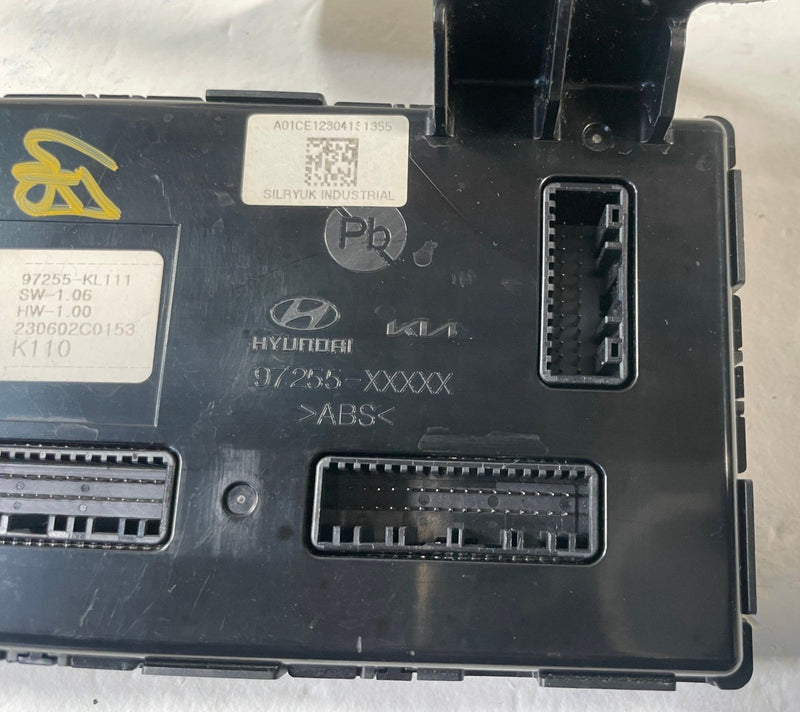 Load image into Gallery viewer, 2023 - 2025 HYUNDAI IONIQ 6 HEAT PUMP COMPUTER CONTROL MODULE UNIT # 110511
