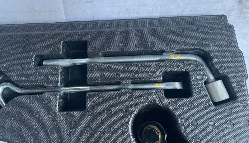 Load image into Gallery viewer, 23-25 MAZDA CX-50 TRUNK EMERGENCY JACK TOOLS STORAGE HOLDER BOX W/ TOOL #113148
