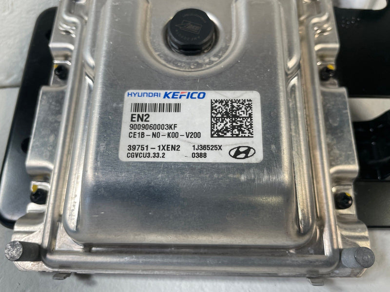 Load image into Gallery viewer, 2023 - 2025 HYUNDAI IONIQ 6 VCU VEHICLE CONTROL MODULE W/ BRACKET # 110494
