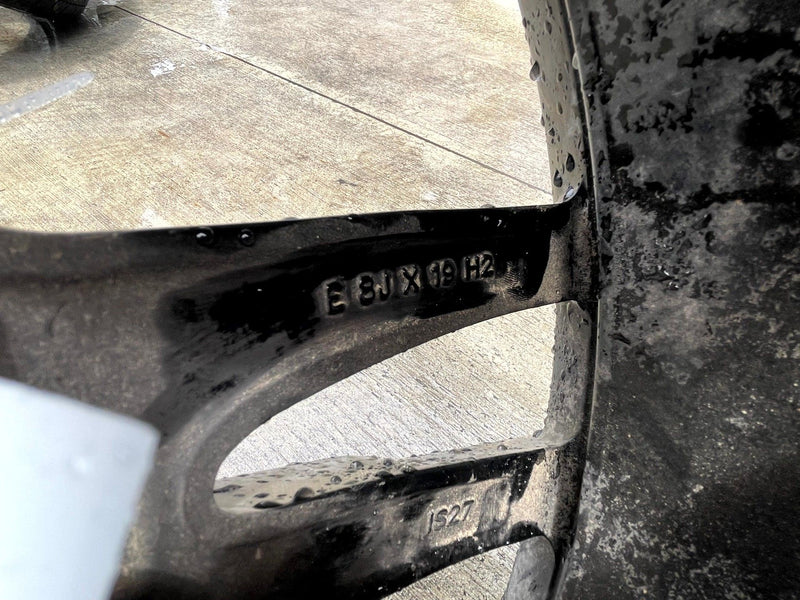 Load image into Gallery viewer, BMW 330i FRONT 19x8'' STYLE 791M 5 DOUBLE SPOKE WHEEL RIM W/ TIRE 19-25 # 110323
