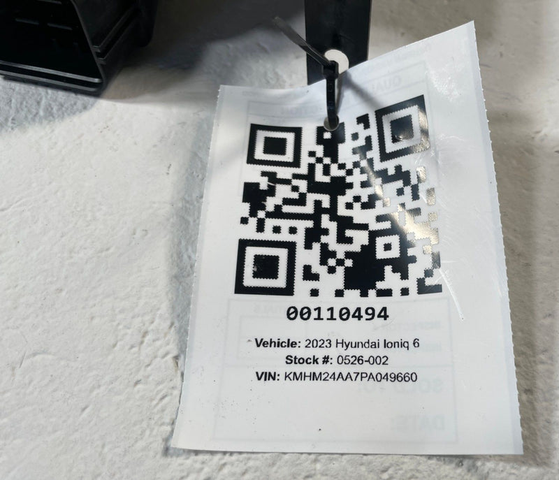 Load image into Gallery viewer, 2023 - 2025 HYUNDAI IONIQ 6 VCU VEHICLE CONTROL MODULE W/ BRACKET # 110494
