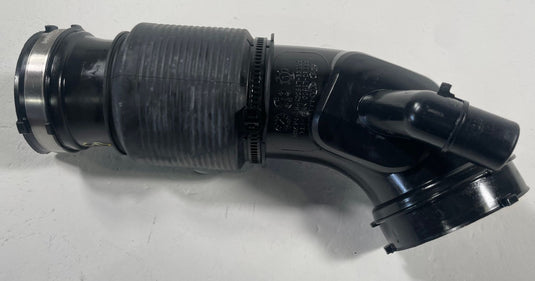2021-2026 HYUNDAI SANTA FE ENGINE AIR INTAKE PIPE TUBE 2.5L 28130-L1600