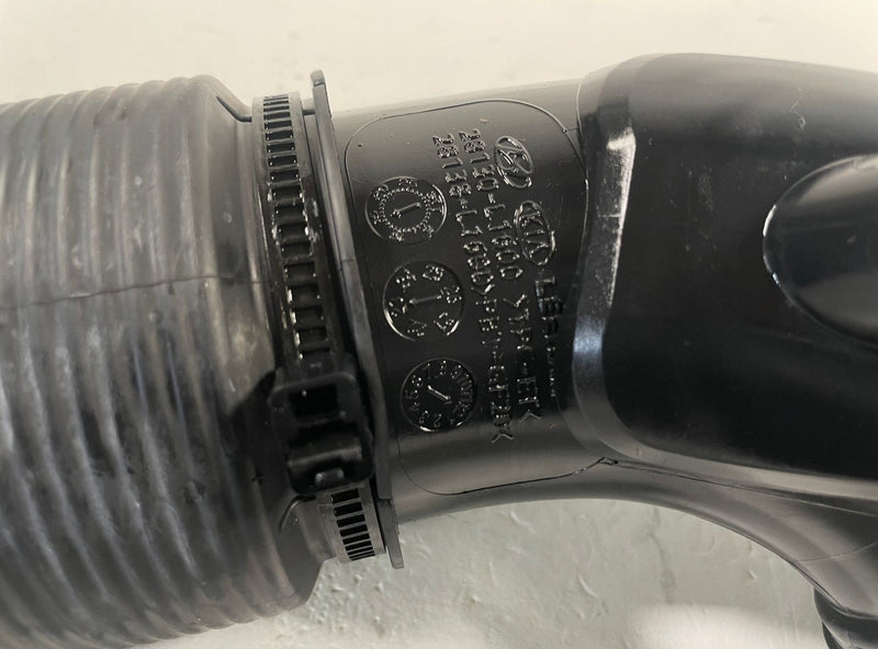 Load image into Gallery viewer, 2021-2026 HYUNDAI SANTA FE ENGINE AIR INTAKE PIPE TUBE 2.5L 28130-L1600 # 113204
