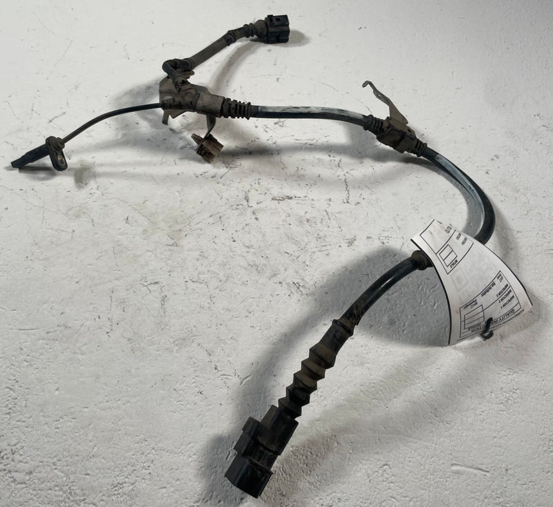 Load image into Gallery viewer, 2022 - 2026 ACURA MDX REAR LEFT DRIVER SIDE ABS WHEEL SPEED SENSOR # 111888
