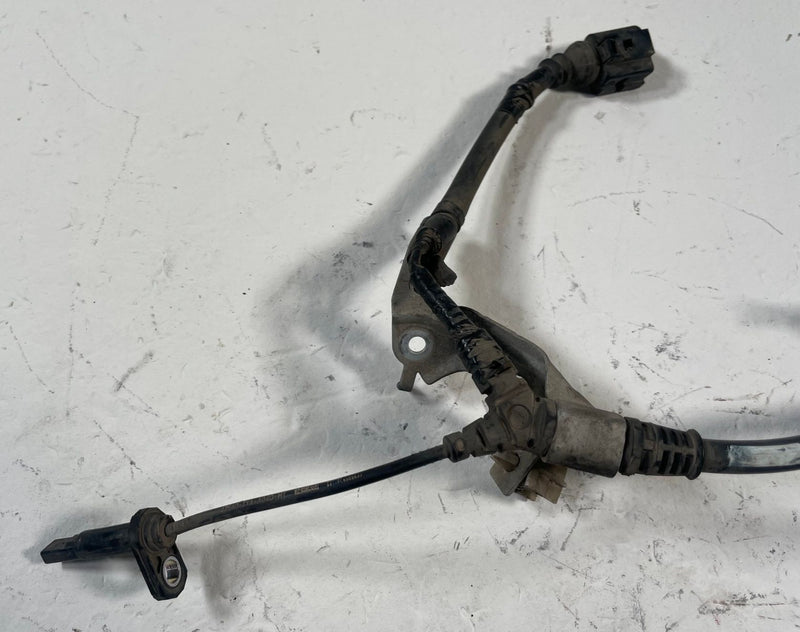 Load image into Gallery viewer, 2022 - 2026 ACURA MDX REAR LEFT DRIVER SIDE ABS WHEEL SPEED SENSOR # 111888

